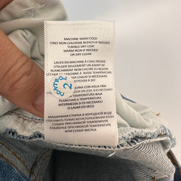 RE/DONE NWT 90's High Rise Ankle Crop in Classic Faded Blue // 26 - Picture 12 of 12